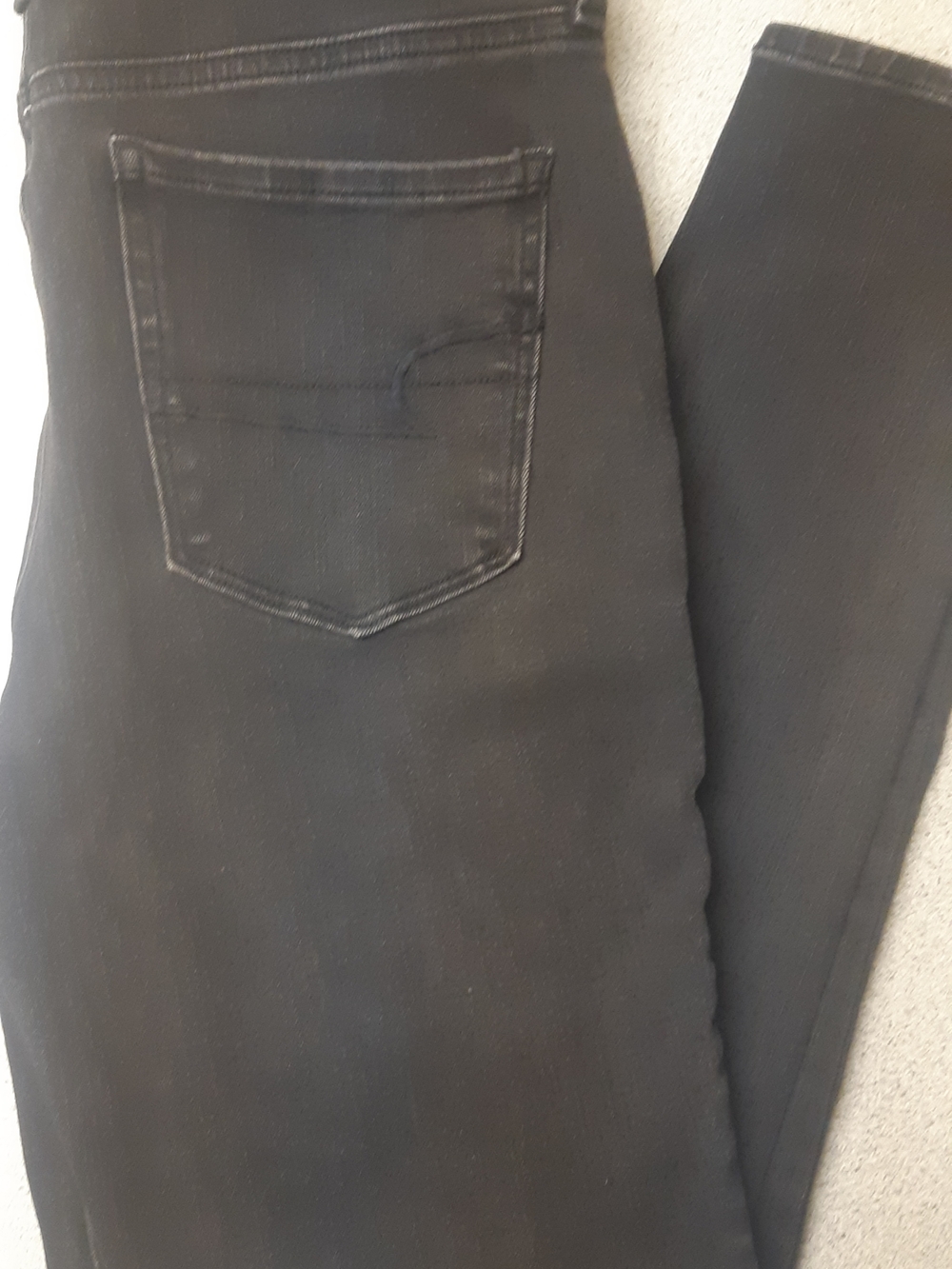 5/$25.00 American Eagle Black Faded Women's Super High Rise Jeggings Size 10